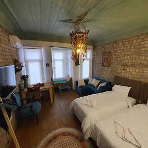 Balat Historical House Апартаменты